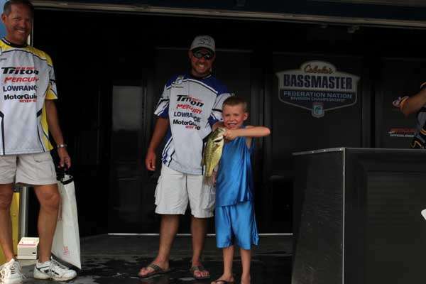 <p>
	Beau Branine got a little help at the weigh-in from his son, Peyton. When asked who was the better fisherman, Payton didnât miss a beat. âI am,â he said looking his dad square in the eye. âHe catches the little ones. I catch the big ones.â His father just stood there, never challenging the young man.</p>
