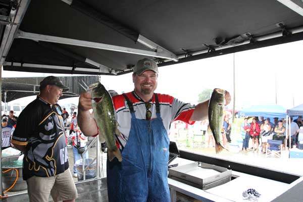 <p>
	David Smith (Missouri) had a pretty good day. He finished 7th in his state.</p>
