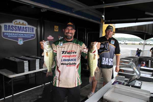 <p>
	Take a look at this brace of bass and youâll know why Jason Pecoraro is the Louisiana champion.</p>
