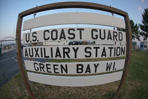 <p>
	The Metro Boat Launch, official launch site of the Green Bay Challenge, is adjacent to the U.S. Coast Guard Auxiliary Station in Green Bay, Wis.</p>
