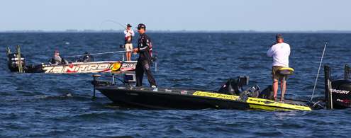 <p>
	Fletcher Shryock and Edwin Evers are in the same area early on Day Two.</p>
