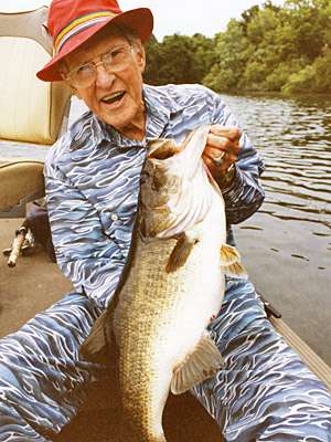 <p>
	 </p>
<p>
	Circle caught more trophy bass than he could count, including some in the final year of his life.</p>
