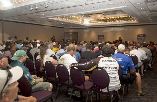 The pre-tournament meeting was packed. We had a good turnout for the Bass Pro Shops Bassmaster Northern Open at Lake St. Clair. I can understand why. The fishing is fantastic here.