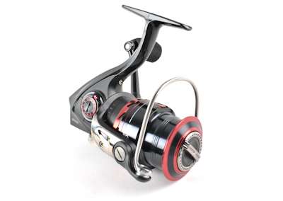 <p>
	<strong>Abu Garcia Revo SX 40</strong></p>
<p>
	The Revo SX40 features an 8 stainless steel bearing HPCR ball bearing + 1 roller bearing spinning reel. It's one-piece gear box design allows for more precise gear alignment and smoother operation. It has a 5.8:1 gear ratio and takes up 33 inches of line per turn.</p>
