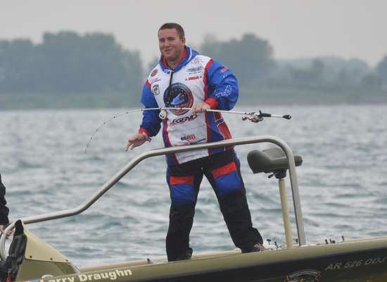 <p>
	Even in driving rain, Draughn is all smiles on the water.</p>
