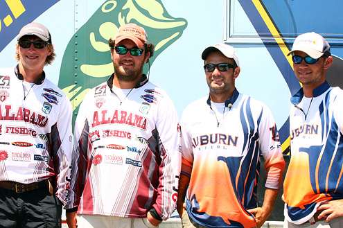 <p>
	The four anglers moving on to Round 2 take a quick break before heading back to the water.</p>
