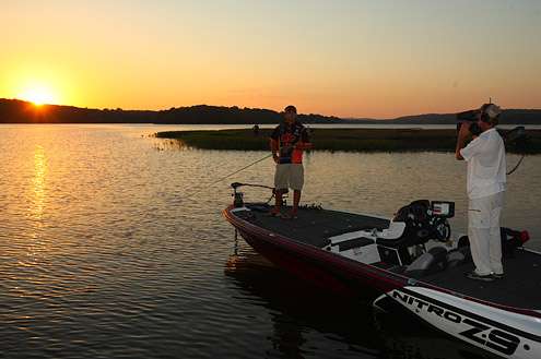 <p>
	Zack Birge begins competition as cameraman Wes Miller captures the sun rising.</p>
