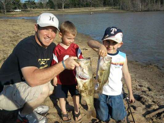 <p>
	Jim McKnight took Austin McKnight and Ayden Fowler fishing, and the young pair did pretty well!</p>
