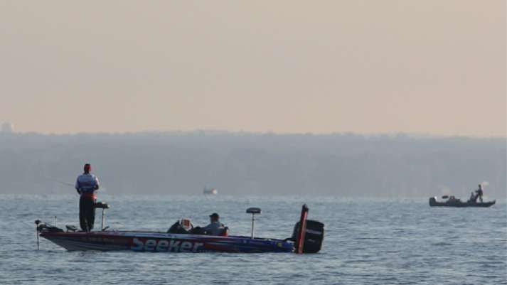 <p>
	 </p>
<p>
	Paul Elias works the open water early on Day One.</p>
