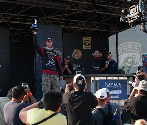 <p>
	Brandon Card is the 2012 Bassmaster Rookie of the Year. </p>
