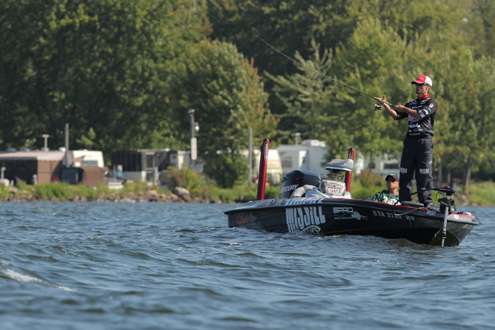 <p>
	John Crews is currently in 10th place, according to BASSTrakk before the weigh-in.</p>
