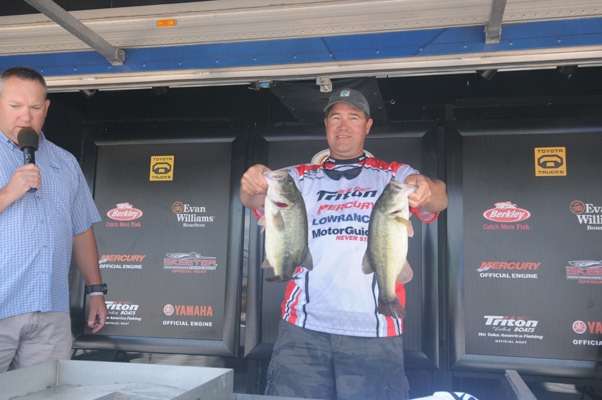 <p>
	Brady Farrell finished as the top angler of the Wisconsin team.</p>
