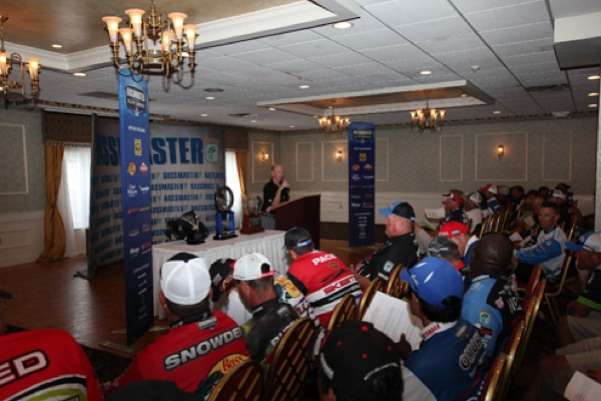<p>
	B.A.S.S. Tournament Director Trip Weldon starts the angler briefing. The Ramada Championship is here! </p>
