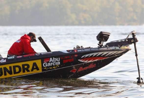 <p>
	Iaconelli changed baits early and often on Day Two. </p>
