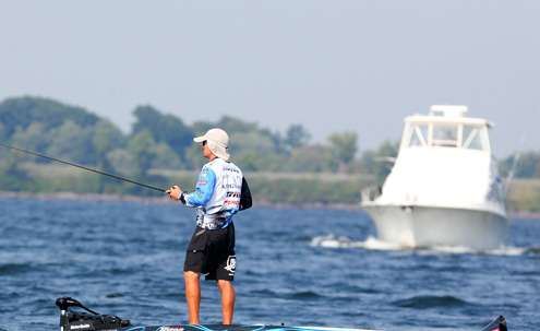 <p>
	Howell said he desired calm, slick water conditions, but the wind and boat traffic kept the water stirred on Day Three. </p>
