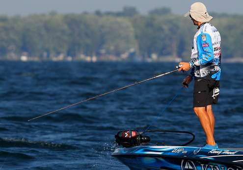 <p>
	With his crankbait still in the water, Howell begins to pull his trolling motor to make another move. </p>
