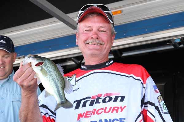 <p>
	Steve Redden (Delaware) brought a 1-pound, 1-ounce beauty to the scales today.</p>
