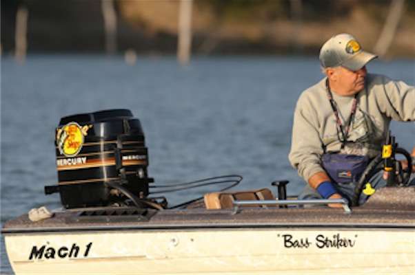 <p>
	Local anglers are keeping a close eye on the Elites today. </p>
