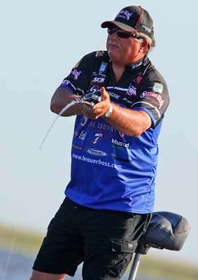 <p>
	<strong>6th place: </strong>Denny Brauer with 11,203 votes.</p>
