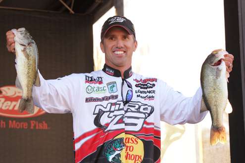 <p>
	Evers' four fish came in just seven ounces behind Martens' catch, at 8-6.</p>
