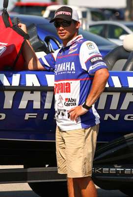 <p>
	<strong>BRANDON PALANIUK </strong>burst onto the pro fishing scene only two years ago, but he has gained fans at a crazy pace. He came from the B.A.S.S. Federation Nation and qualified to fish the Elite Series as the BFN's 2010 champion. Since then, he has won an Elite Series event and placed fourth in the 2011 Classic. His motto, as all his fans know, is "Do work." Currently, he's sitting just outside the Top 4 cut in fifth place. <strong><a href=