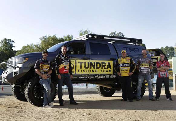 <p>Mike Iaconelli, Kevin VanDam, Terry Scroggins, Gerald Swindle and Britt Myers stood in front of the yet-to-be-unveiled Ultimate Fishing Tundra.</p>
