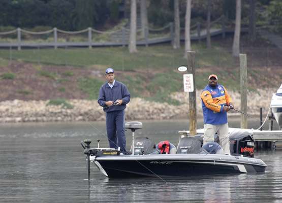 <p> </p>
<p>Tony Glassco and Rondell Chambers, both of Virginia, had a single largemouth in the livewell by 10 a.m.</p>
