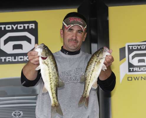 <p> </p>
<p>Rodney Adams and his partner, Ray Gilleland, caught 8 pounds, 15 ounces, and ended the day in 13th place.</p>
