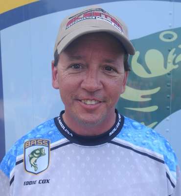 <p>Edward Cox III is a member of the Goose Creek Bass Club in South Carolina. The business owner enjoys hunting and raising his two boys. Heâs sponsored by Business Systems of South Carolina. Heâs fishing in his first championship and will compete in the Southern division.</p>
