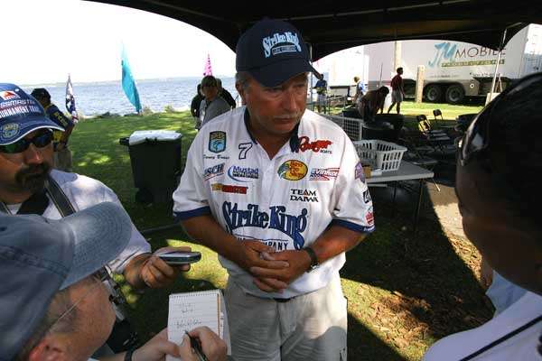 <p><b>16. What goals have you yet to accomplish in your bass fishing career?</b></p> <p style=