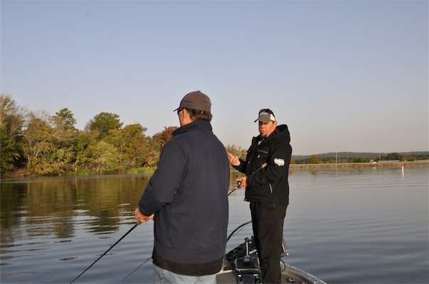<p> </p>
<p>Lane and Holtman discuss the best spots for bass on Lake Guntersville. When the grass mats dry as the day gets warmer, theyâre ideal places to attract bass with floating frogs.</p>
