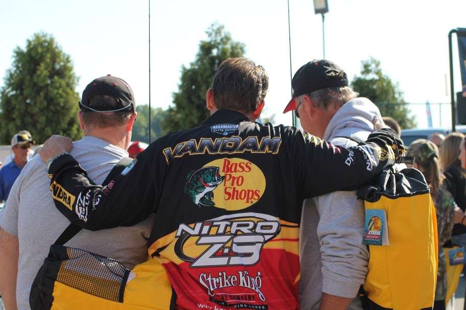 <p>...and meet the pros...</p>
