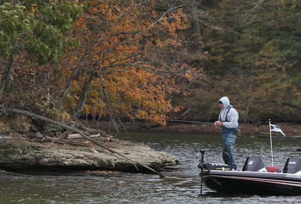 <p>Robby Fleshman of West Virginia fishes a rocky point.</p>

