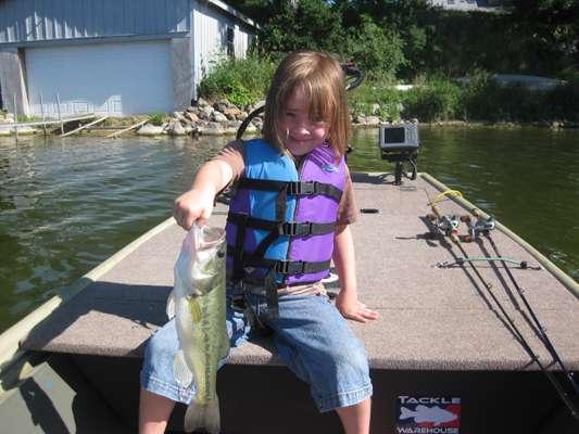 <p>
	This young angler looks completely comfortable on a boat.</p>
