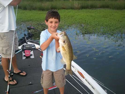 <p>
	Jackson may be young, but it looks like heâs figured out this bass-catching thing.</p>
