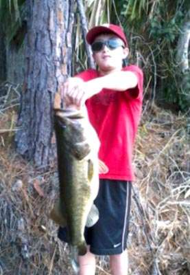 <p><strong>Kyle Perry</strong></p>
<p>10 pounds, 5 ounces</p>
<p>Pellicier Pond, Fla.</p>
<p>Bass Assassin Crawfish (glow belly)</p>
