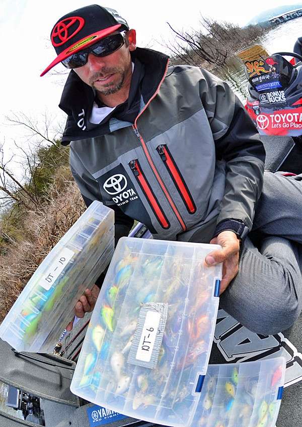 <p>On the right side, he keeps diving baits like the Rapala DT-6s and 10s seen here.</p>
