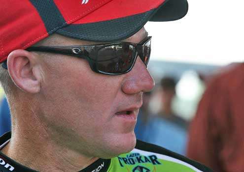 <p> </p>
<p>Brent Chapman (40)</p>
<p>Lake Quivira, Kan.<br />
	Elite Bassing Average: 4.7747</p>
<p>Elite pro since 2006</p>
<p>Chapman was the 2012 Toyota Tundra Bassmaster Angler of the Year in a dream season that saw him a Bass Pro Shops Bassmaster Open and an Elite Series event.</p>
