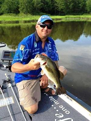 <p> </p>
<p>B.J. Haseotes (39)</p>
<p>Centerville, Mass.</p>
<p>Elite Bassing Average: 3.8824</p>
<p>Elite pro since: 2013 (also 2010)</p>
<p>Haseotes sat out the 2011 and 2012 seasons for family medical reasons, but is back in 2013 to resume his career as a tournament professional. His best Elite finish was 42nd on Smith Mountain Lake in 2010.</p>
