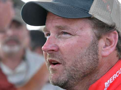 <p> </p>
<p>Mike McClelland (45)</p>
<p>Bella Vista, Ark.</p>
<p>Elite Bassing Average: 4.7278</p>
<p>Elite pro since 2006</p>
<p>McClelland is a nine-time Bassmaster Classic qualifier and six-time B.A.S.S. winner. He's regarded as one of the best jig and jerkbait anglers in the world. His best finish in 2012 was 10th at Douglas Lake.</p>
