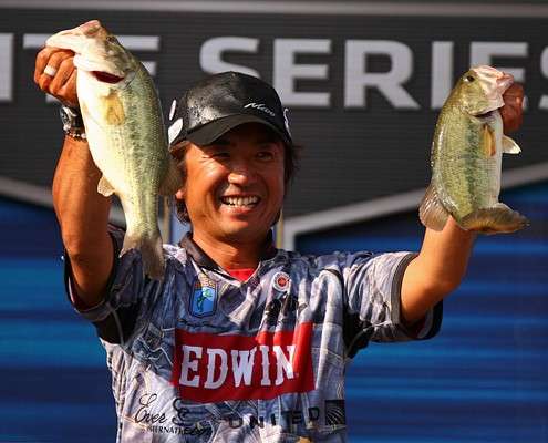 <p> </p>
<p>Morizo Shimizu (42)</p>
<p>Osaka, Japan</p>
<p>Elite Bassing Average: 4.4691</p>
<p>Elite pro since 2006</p>
<p>Last year was a forgettable one for the man who made "Big Mama" a household phrase in the bass community. Shimizu was 80th in the Angler of the Year race, and his best finish was 38th at Lake Okeechobee.</p>

