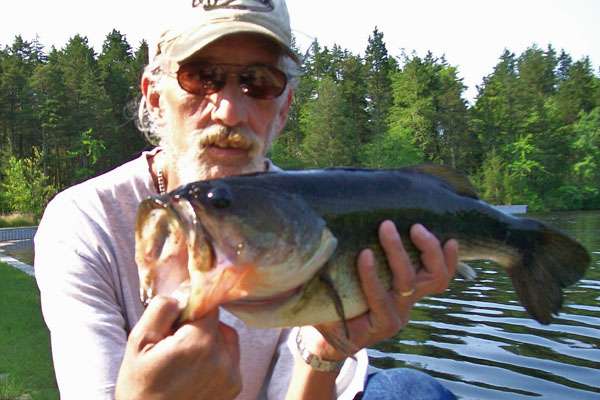 <p>Peter Stockwell caught this 6-pound, 8-ounce bass out of Forked River in New Jersey in July.<br />
	<br />
	 </p>
