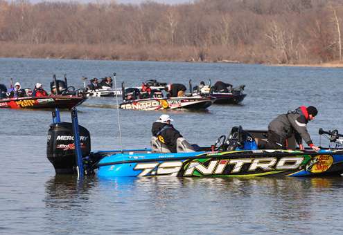 <p>Anglers begin to arrive at the boat ramp at the end of Day One.</p>
