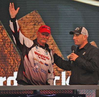 <p>Andy Bravence, 1-8</p>
