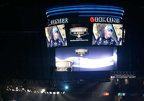 <p>The BOK Center has a huge jumbotron that hangs in the center of the arena.</p>
