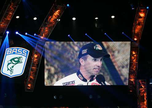 <p>Oklahoma pro Edwin Evers, on the big screen, had a huge ovation from the home state crowd!</p>
