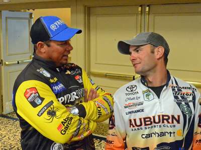 <p>Every angler was willing to offer Lee advice. Here Bobby Lane discusses Grand Lake with Lee. Though he was outwardly collected, Lee admitted to being a ball of nerves.</p>
