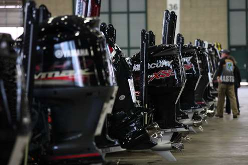 <p> </p>
<p>All the rigs are lined up and looking good.  The 2013 Classic Pros are ready to meet the media!</p>

