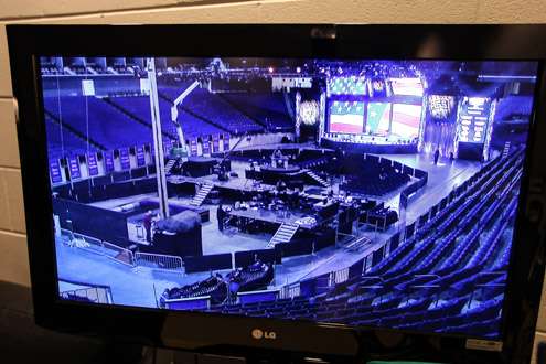 <p>The live view of the Classic stage from the comand center. This allows the crew to see what is going on at all times. </p>
