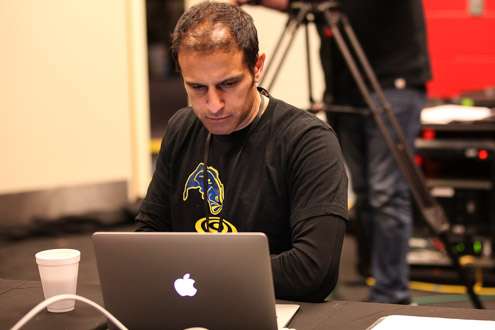 <p>Jay Kumar looks over the past Classic statistics as he takes a break from co-hosting the Lowrance War Room. </p>
